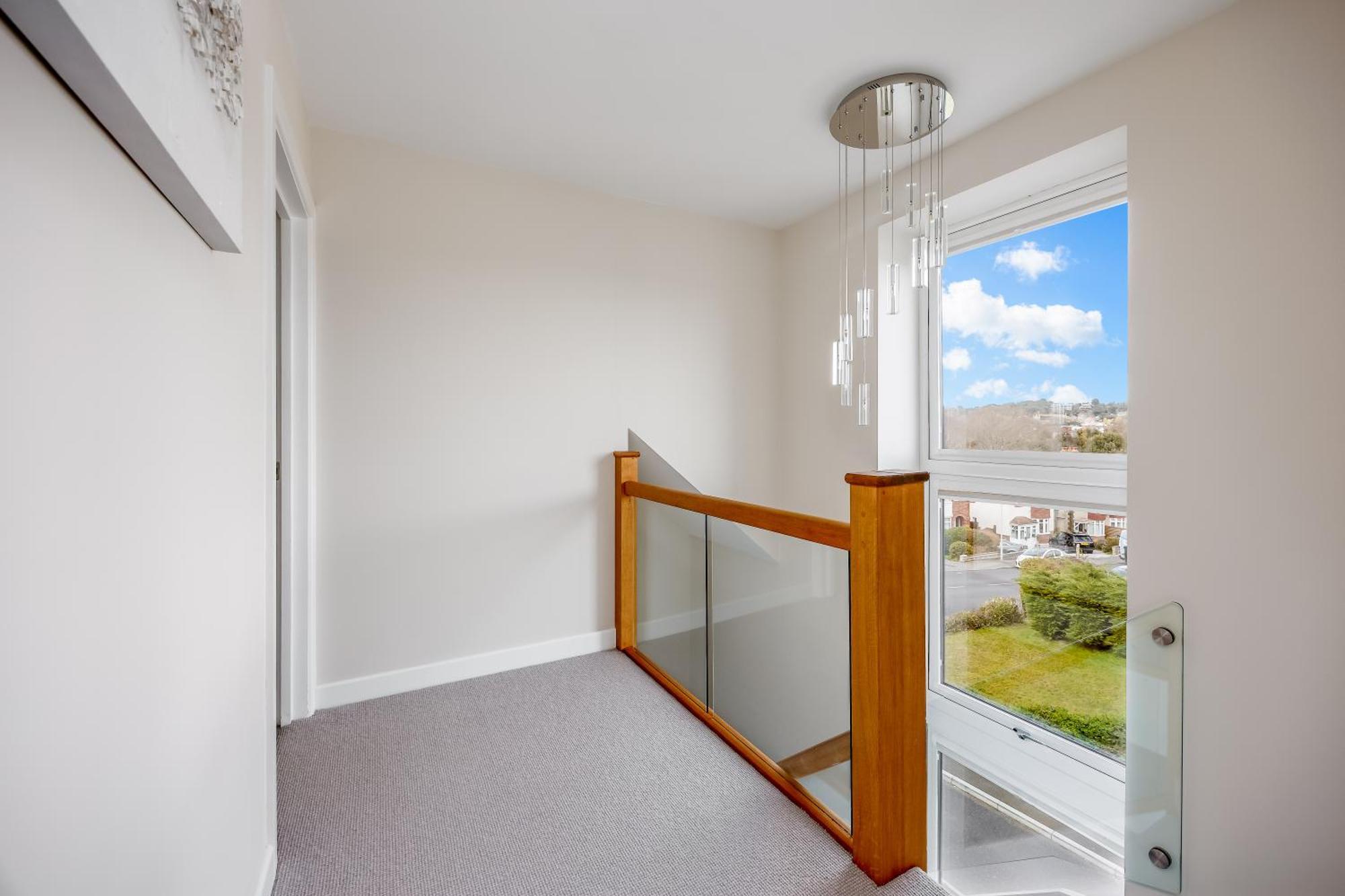 Luxury 5 Bedroom House-large Swim & Sea Views! Hosted By Amar Luxury Holiday home
