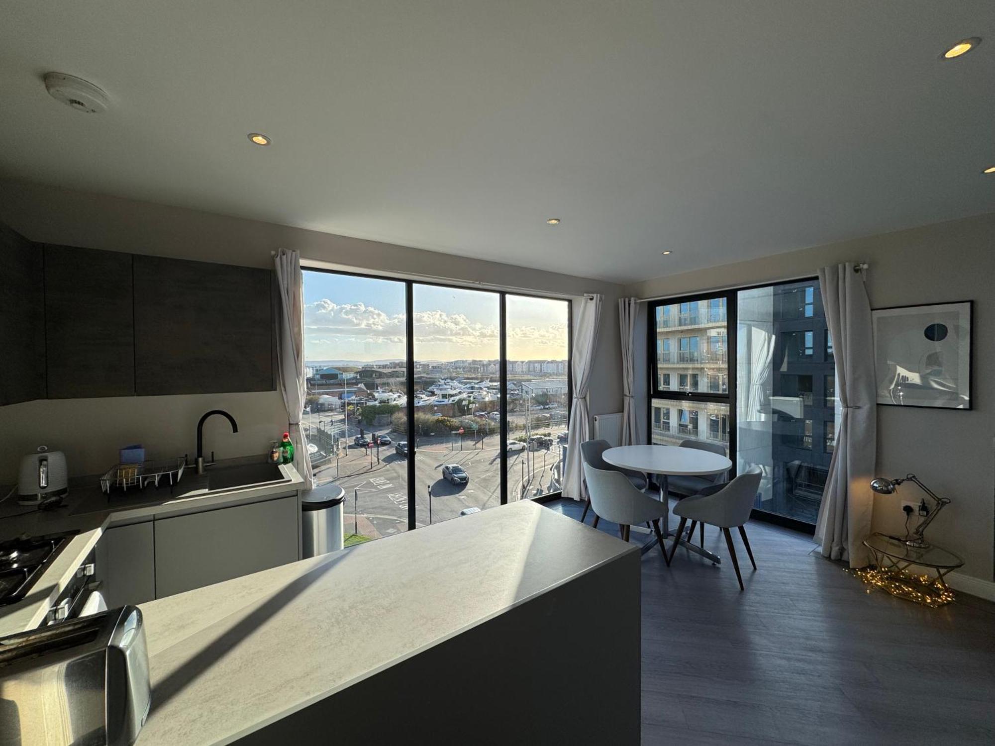 Penthouse - Harbour Views Poole