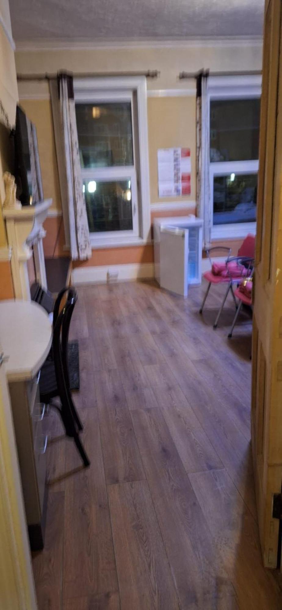 Apartment 'aandal House' Poole