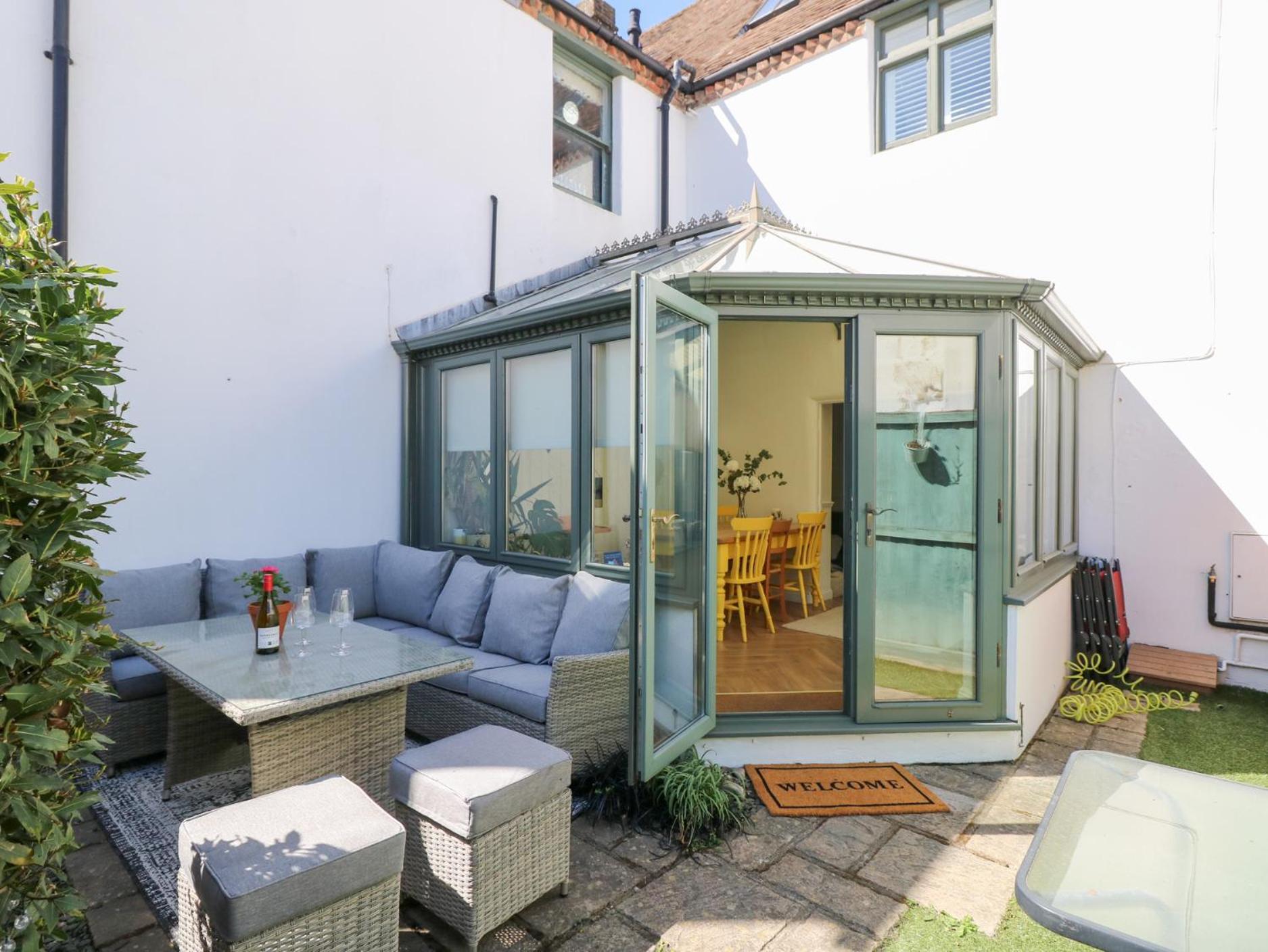 3 West Quay Mews Poole