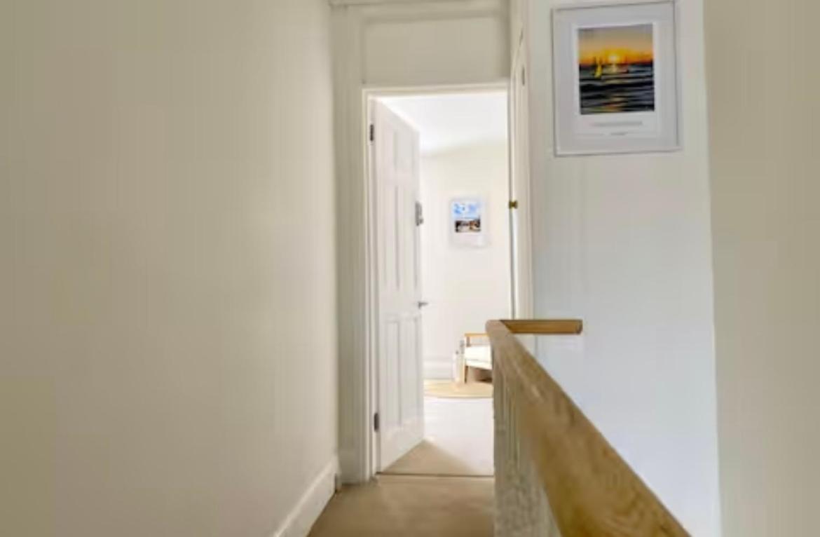 Light House Loft Bed & Breakfast