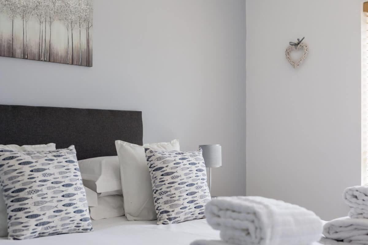 Avalon - Walking Distance To Quay And Town Casa de férias *
