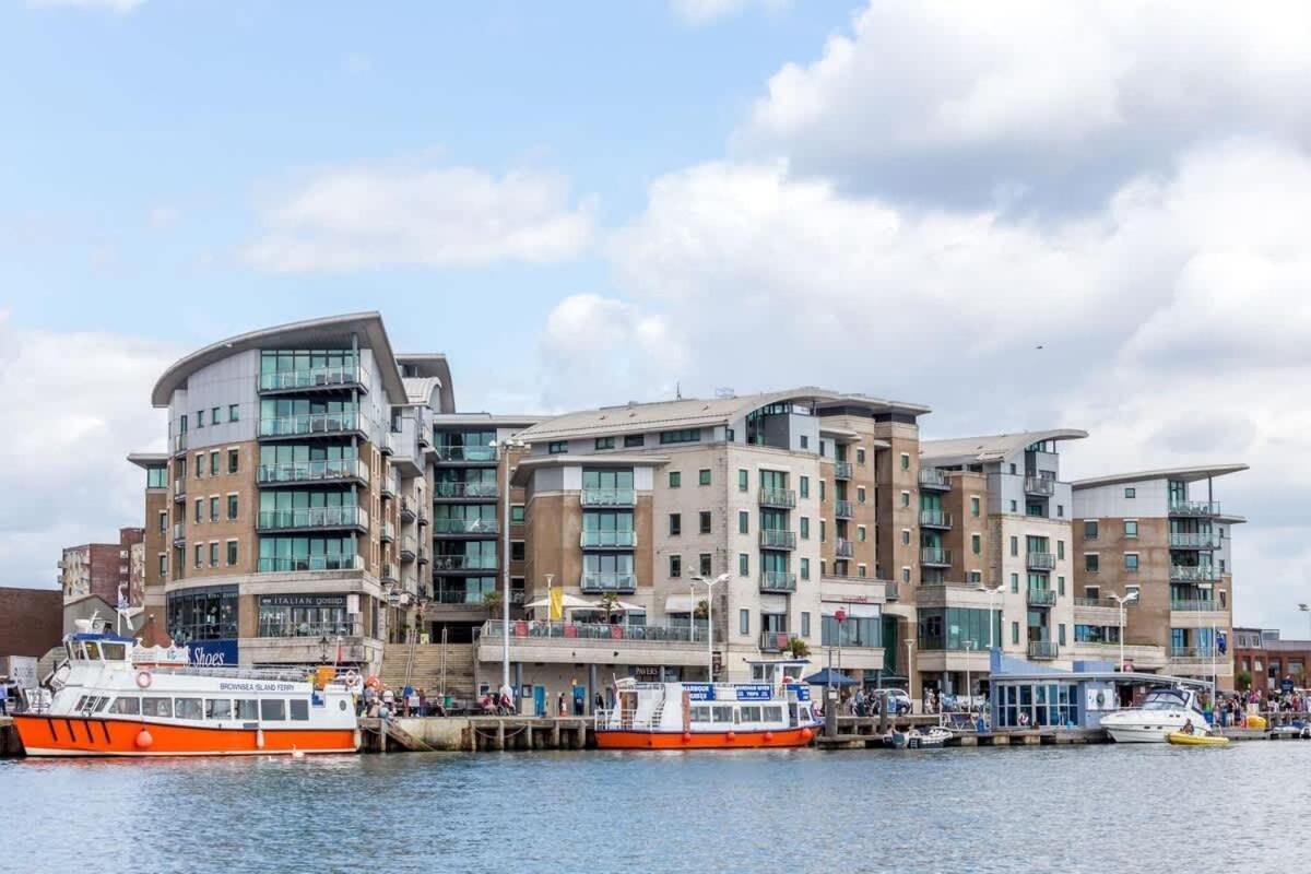 Marina Secret Poole