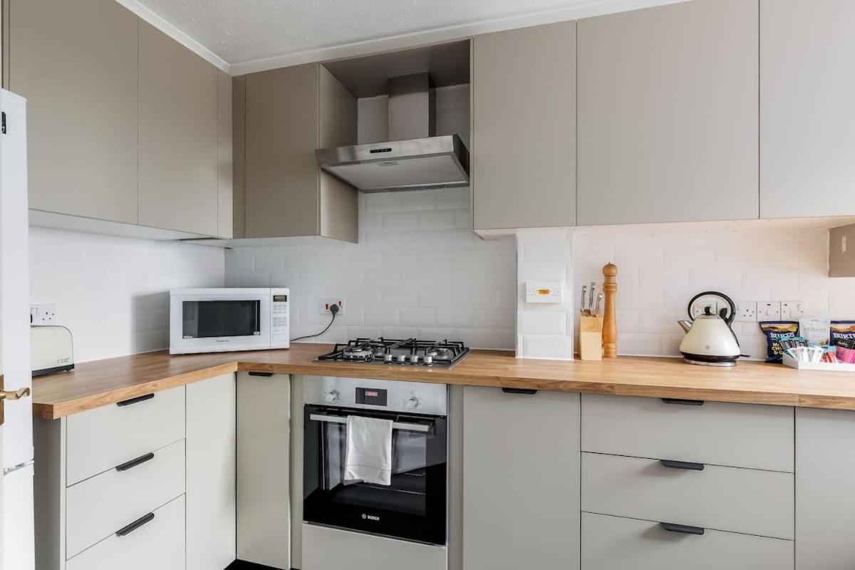 Holiday home Sanderling Poole
