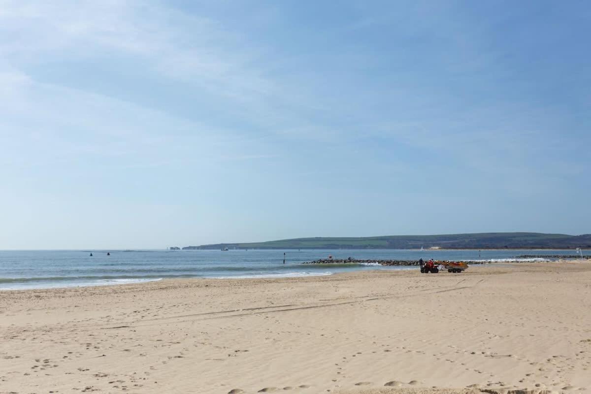 Sandy Shores - Sandbanks Holiday home *