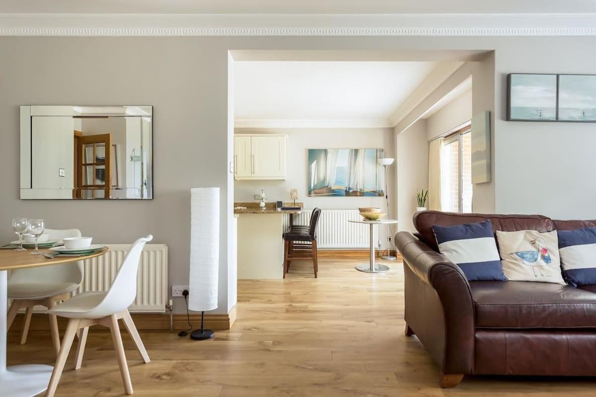 Sandy Shores - Sandbanks Holiday home Poole