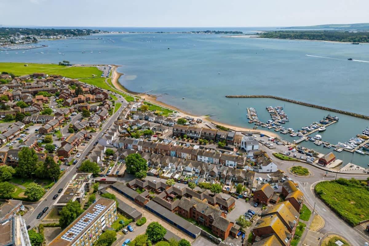 Candle Island View Poole