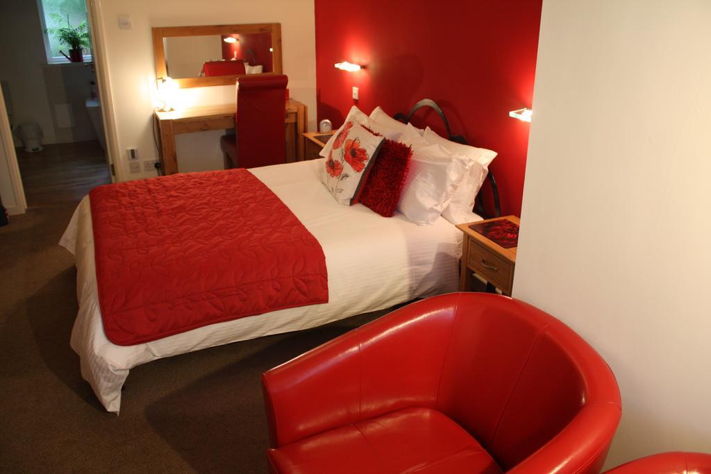 Bed & Breakfast Pine Ridge Poole
