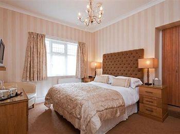 Grovefield Manor Hotel