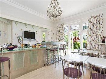 Grovefield Manor 4* Poole