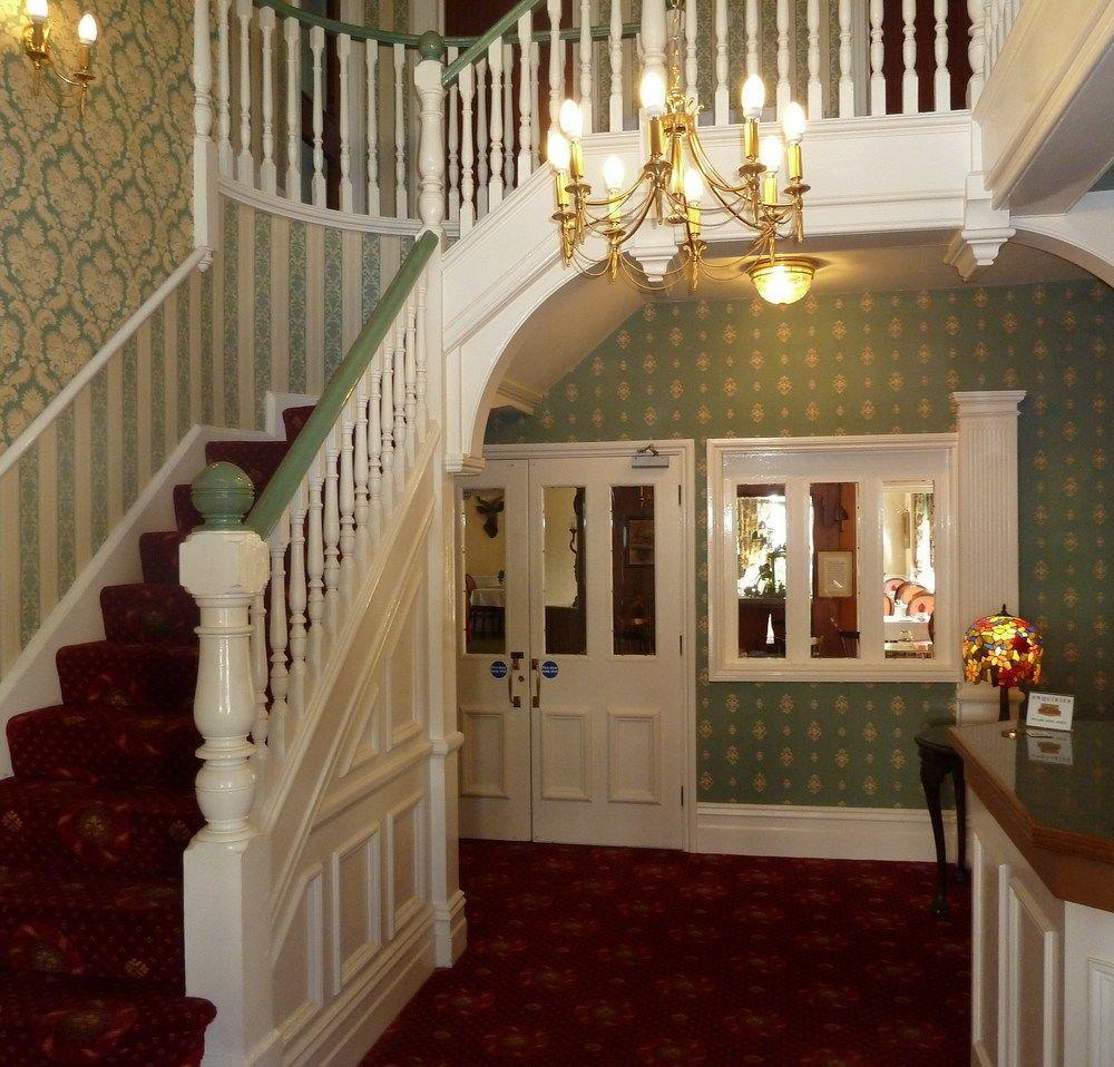 The Quarterdeck B&B 2*