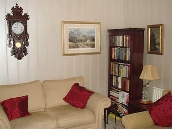 Hotel Grovefield Manor