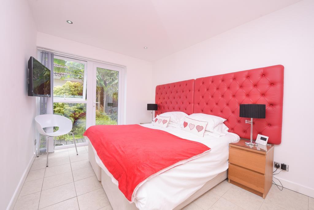 The White Lodge Bed & Breakfast