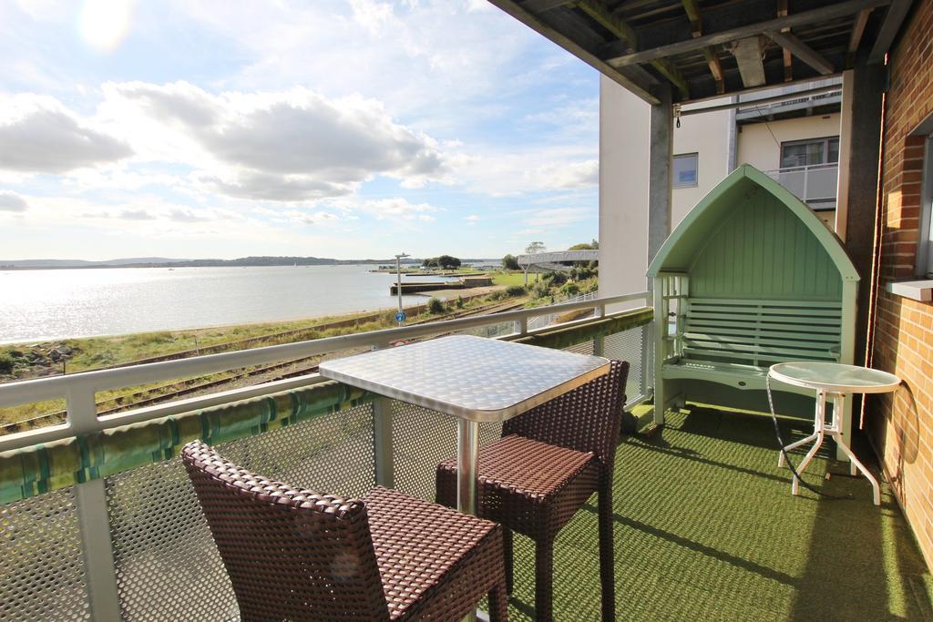 Apartment Harbour Reach *