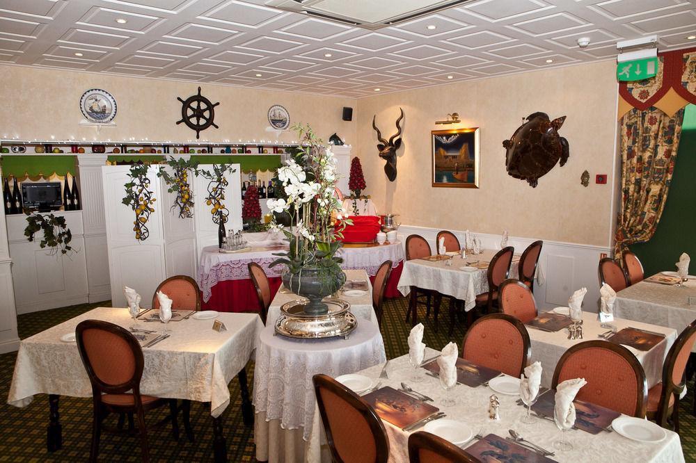 The Quarterdeck B&B 2*