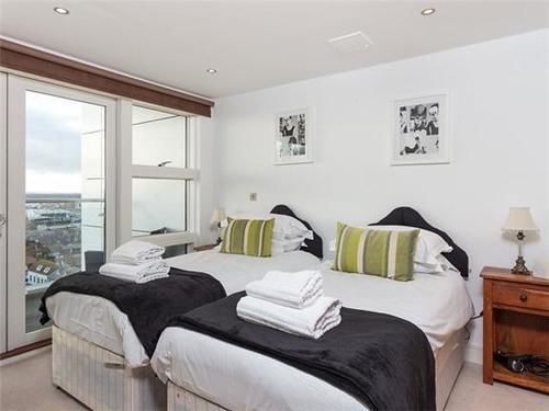 Hotel Quay Holidays - Orchard Plaza