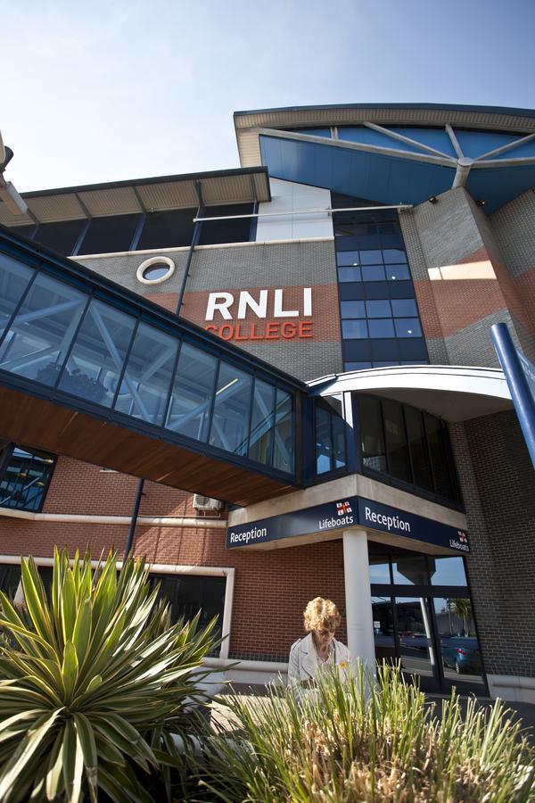Hotel Rnli College 3*