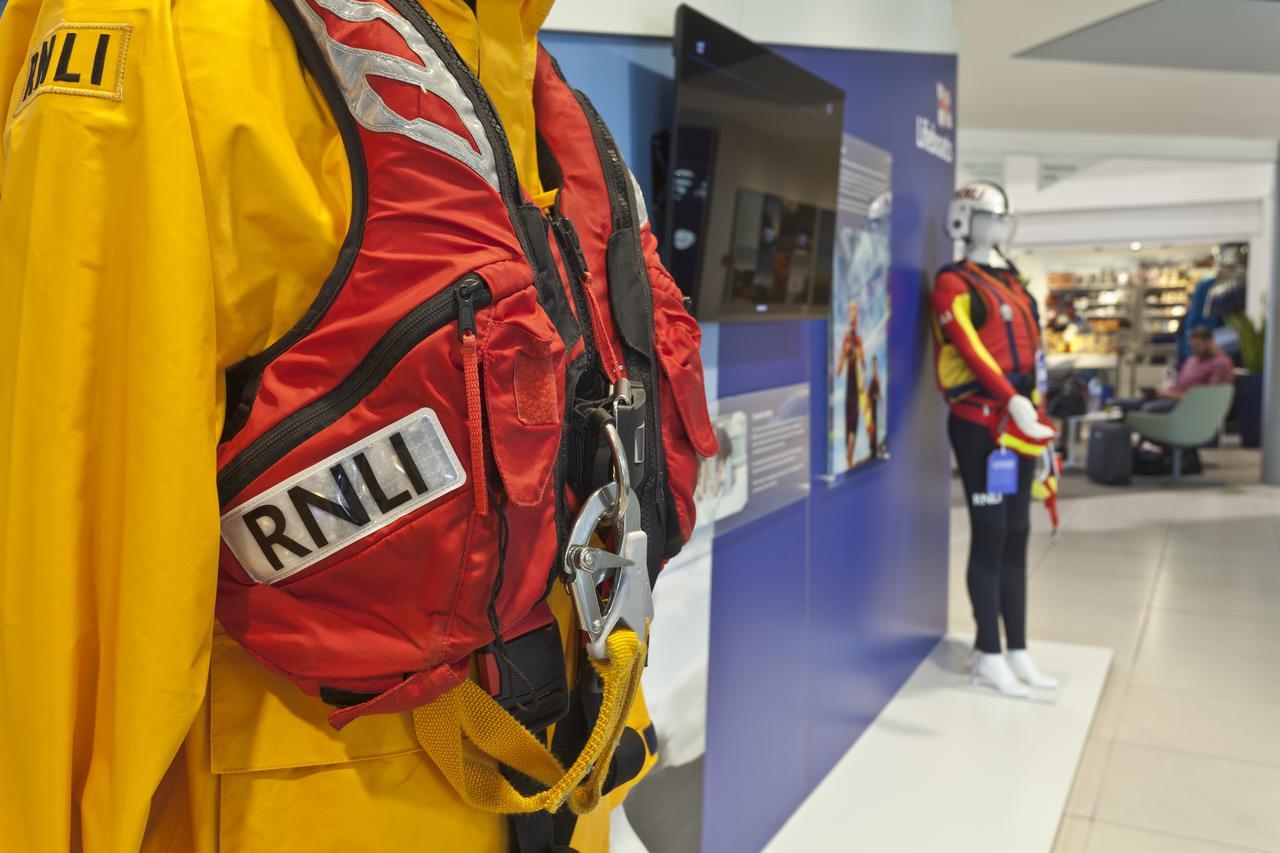 Rnli College 3* Poole