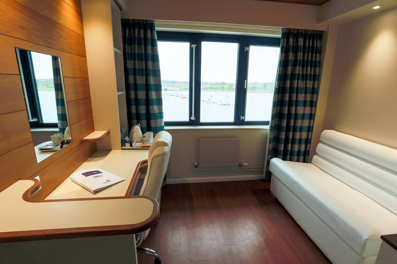 Hotel Rnli College 3*