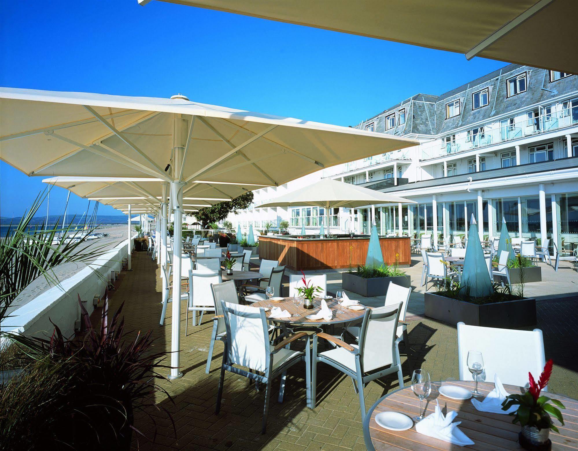 Sandbanks Hotel 4*