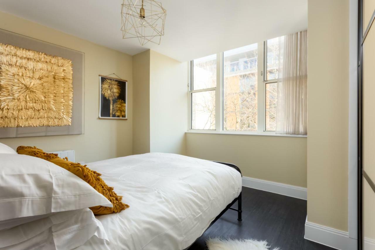 Latimer House Apartment