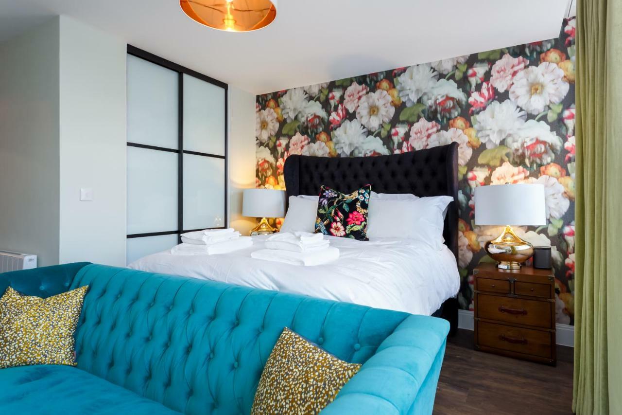 Latimer House Apartment *