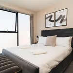Penthouse - Harbour Views