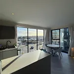 Penthouse - Harbour Views