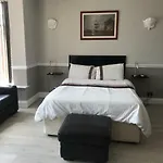 Viewpoint Guest House