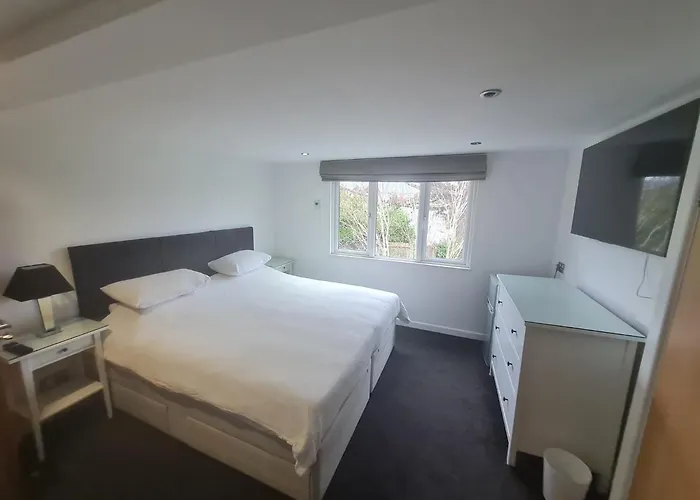 The White Lodge