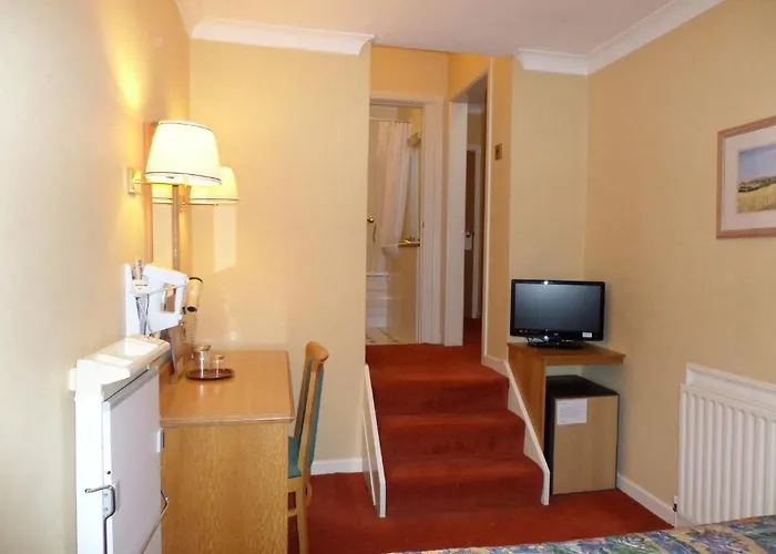 Arndale Court Hotel