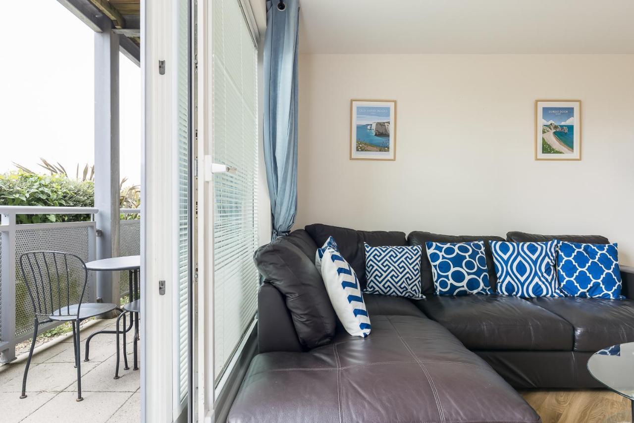 Bay Retreat Poole