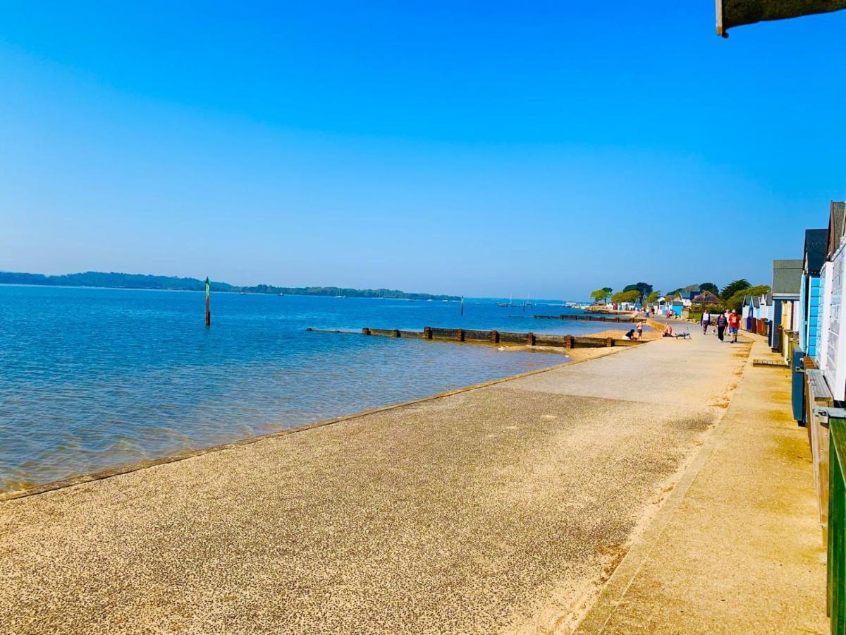 Quayside Close Holiday Poole