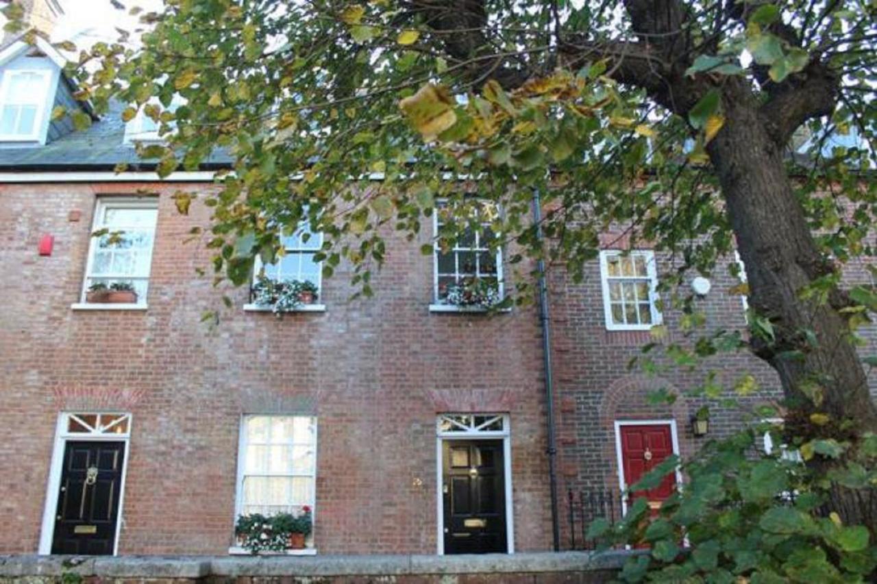 Quayside Quarters 3*