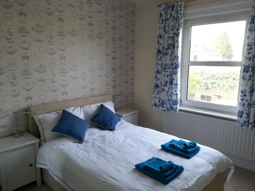 Parkstone 3*