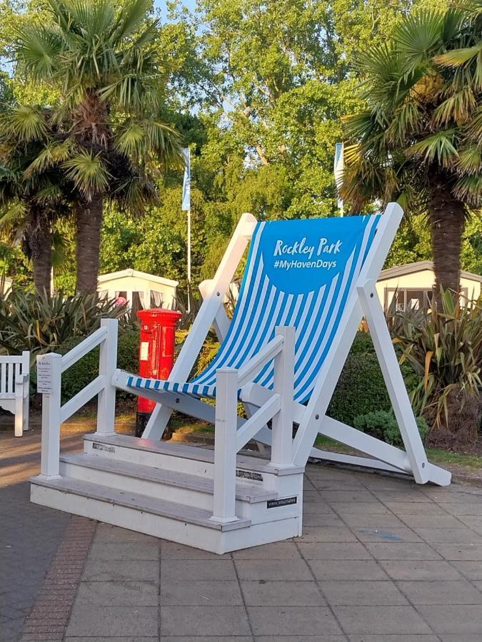 Family Breaks At Rockley Park With Prosecco And A Box Of Chocolates On Arrival Casa de férias *