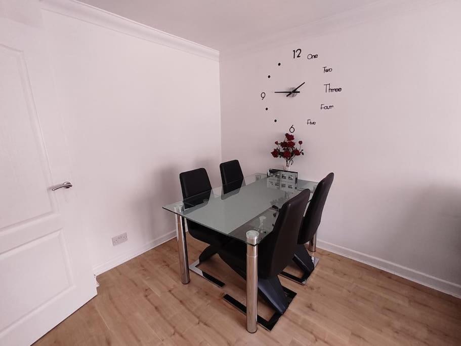 Fox Hill View Apartamento Poole
