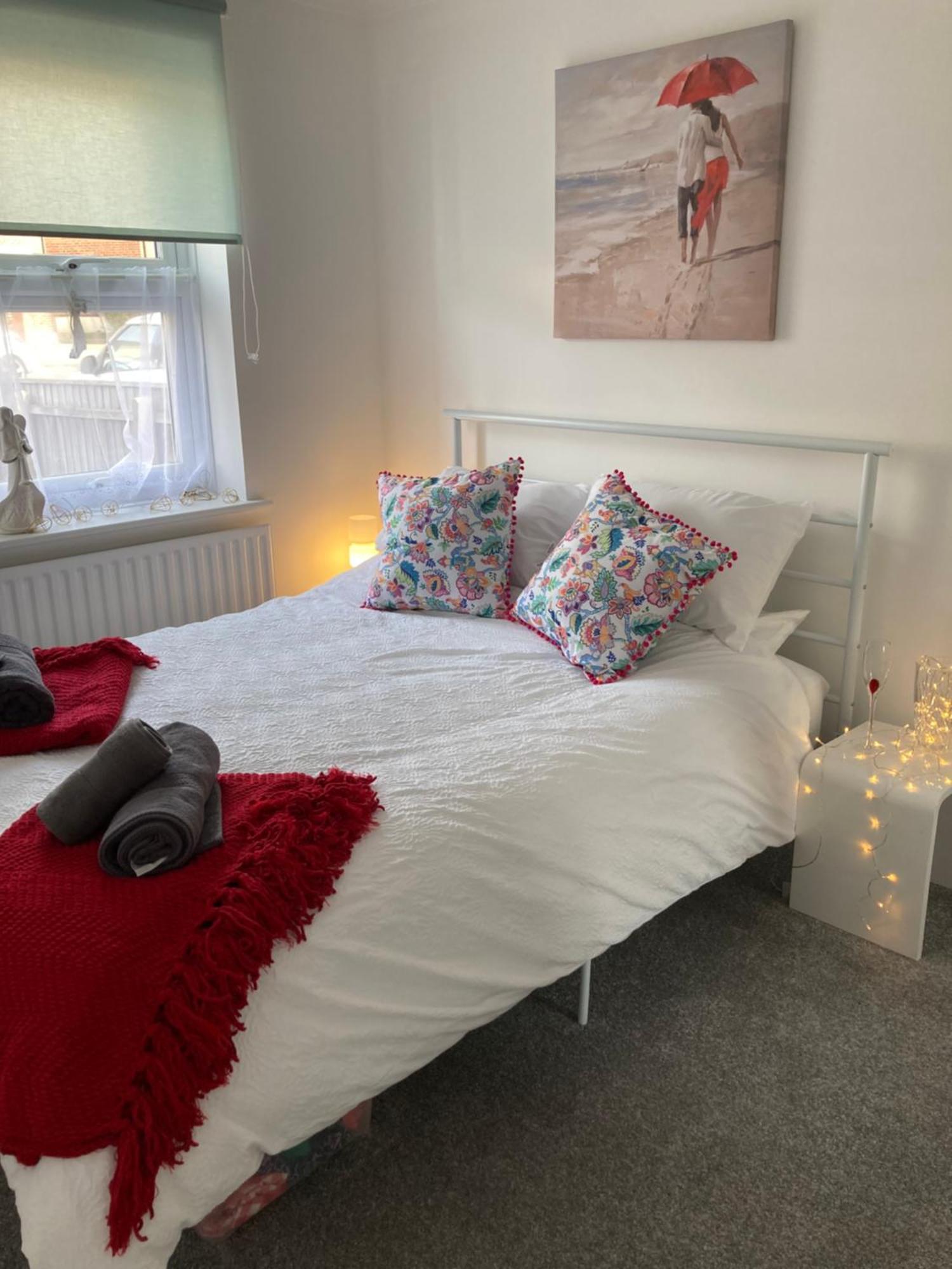 The Sashes: Cozy Near & Sandbanks * Poole