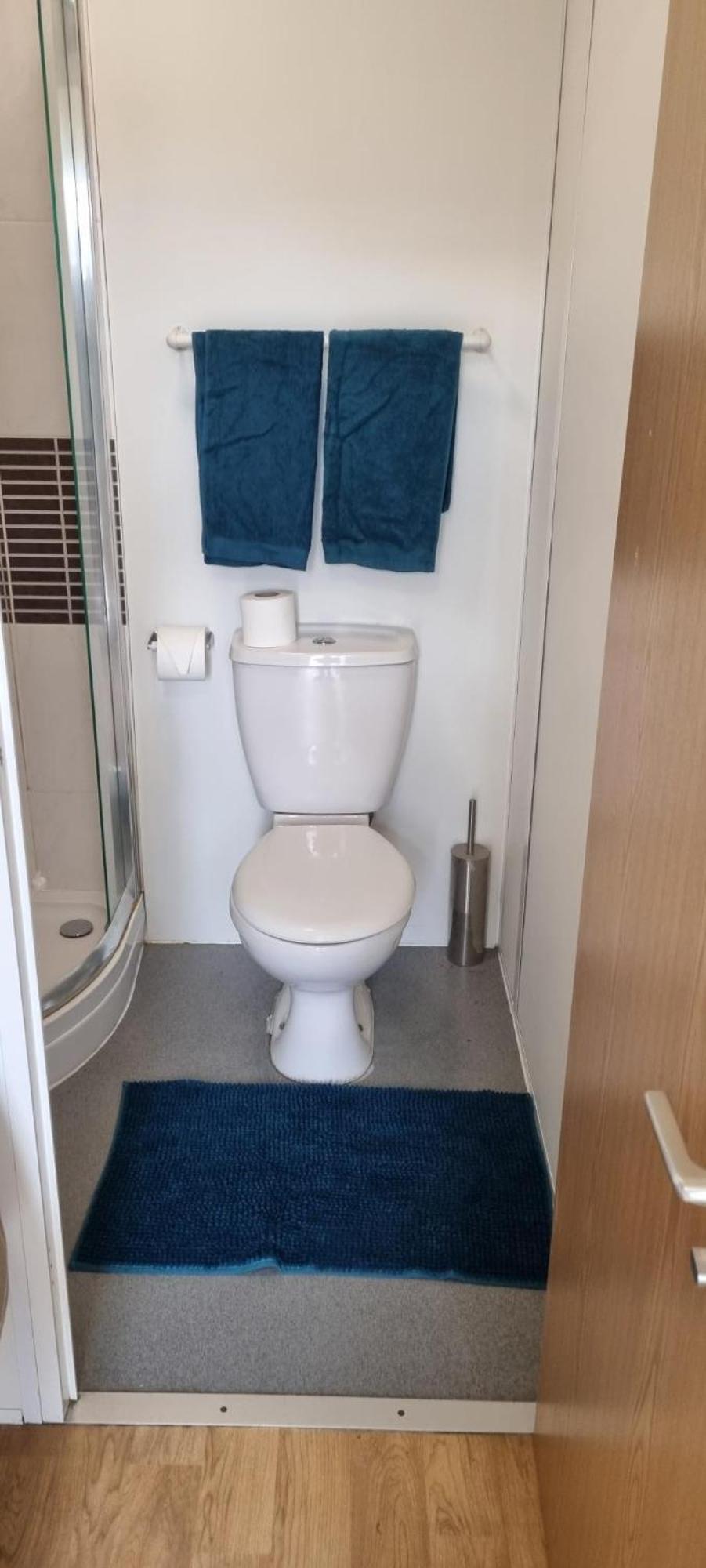 Glamping Pod * Poole