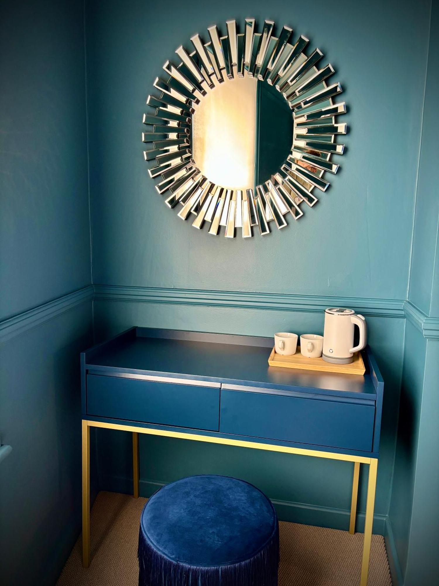 Hotel At The Quayside - Stylish En-suite On Quay Fully Refurbed *