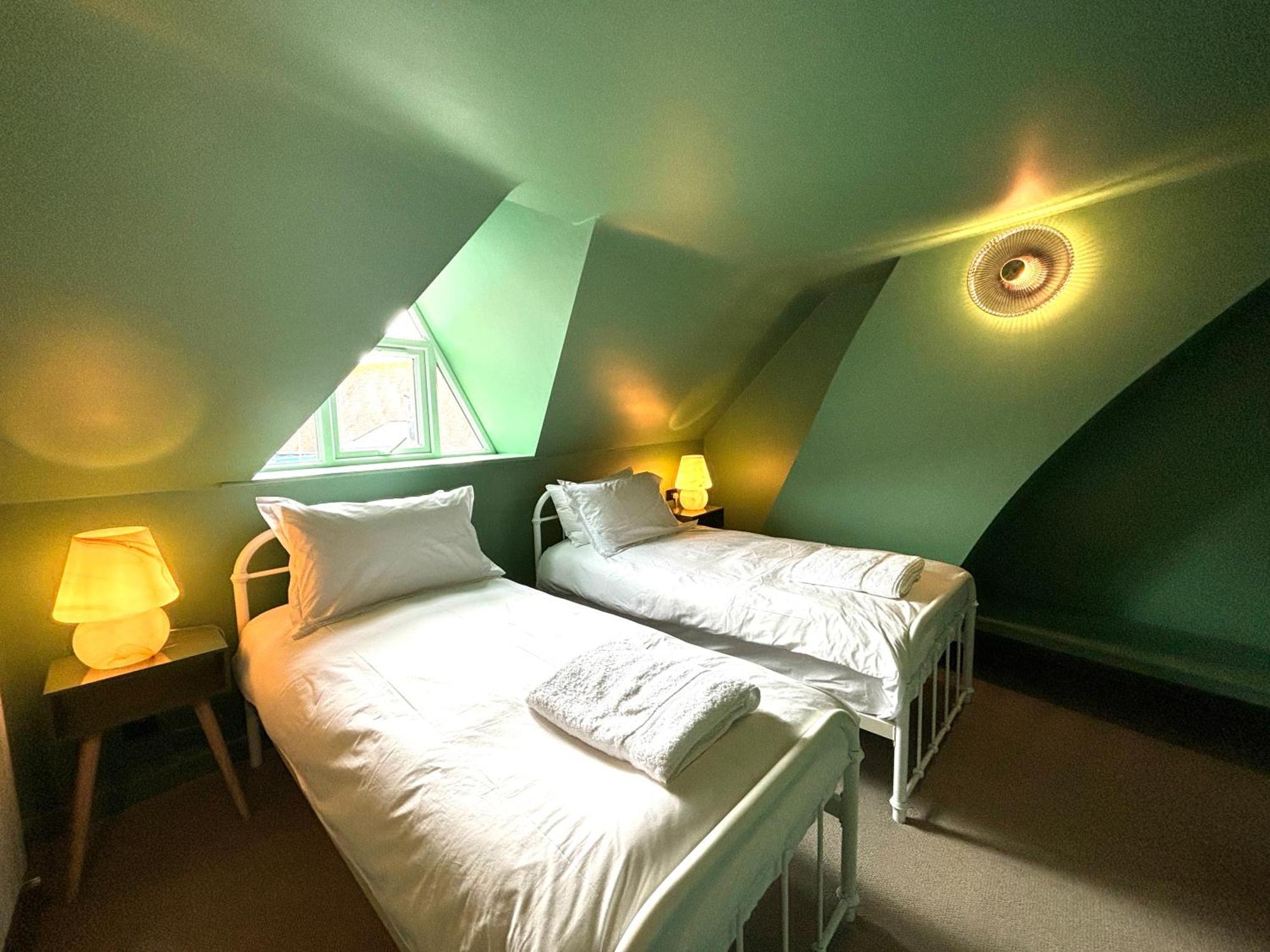 Hotel At The Quayside - Stylish En-suite On Quay Fully Refurbed