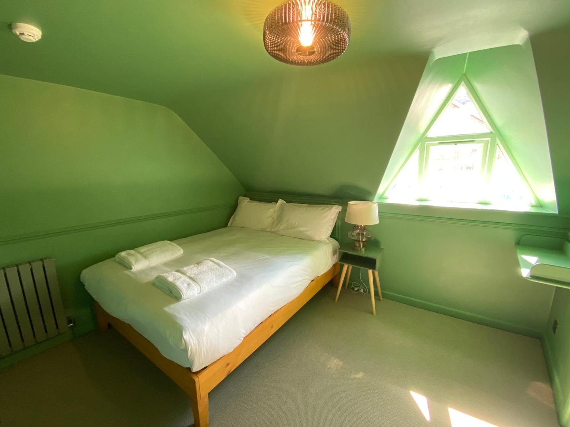 Hotel At The Quayside - Stylish En-suite On Quay Fully Refurbed *