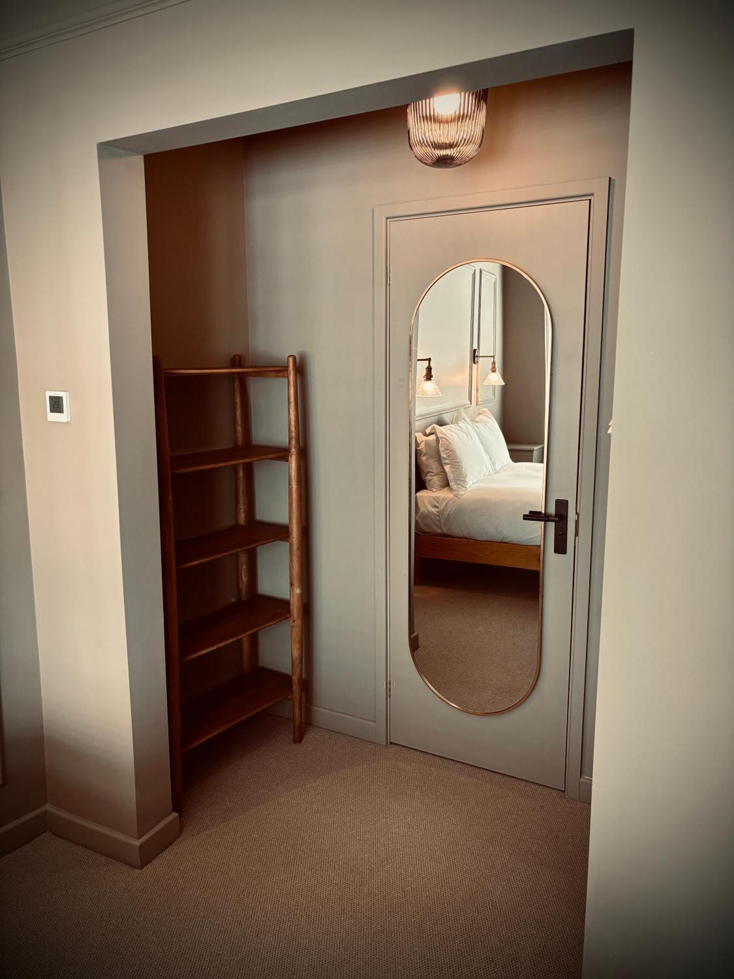 At The Quayside - Stylish En-suite On Quay Fully Refurbed *