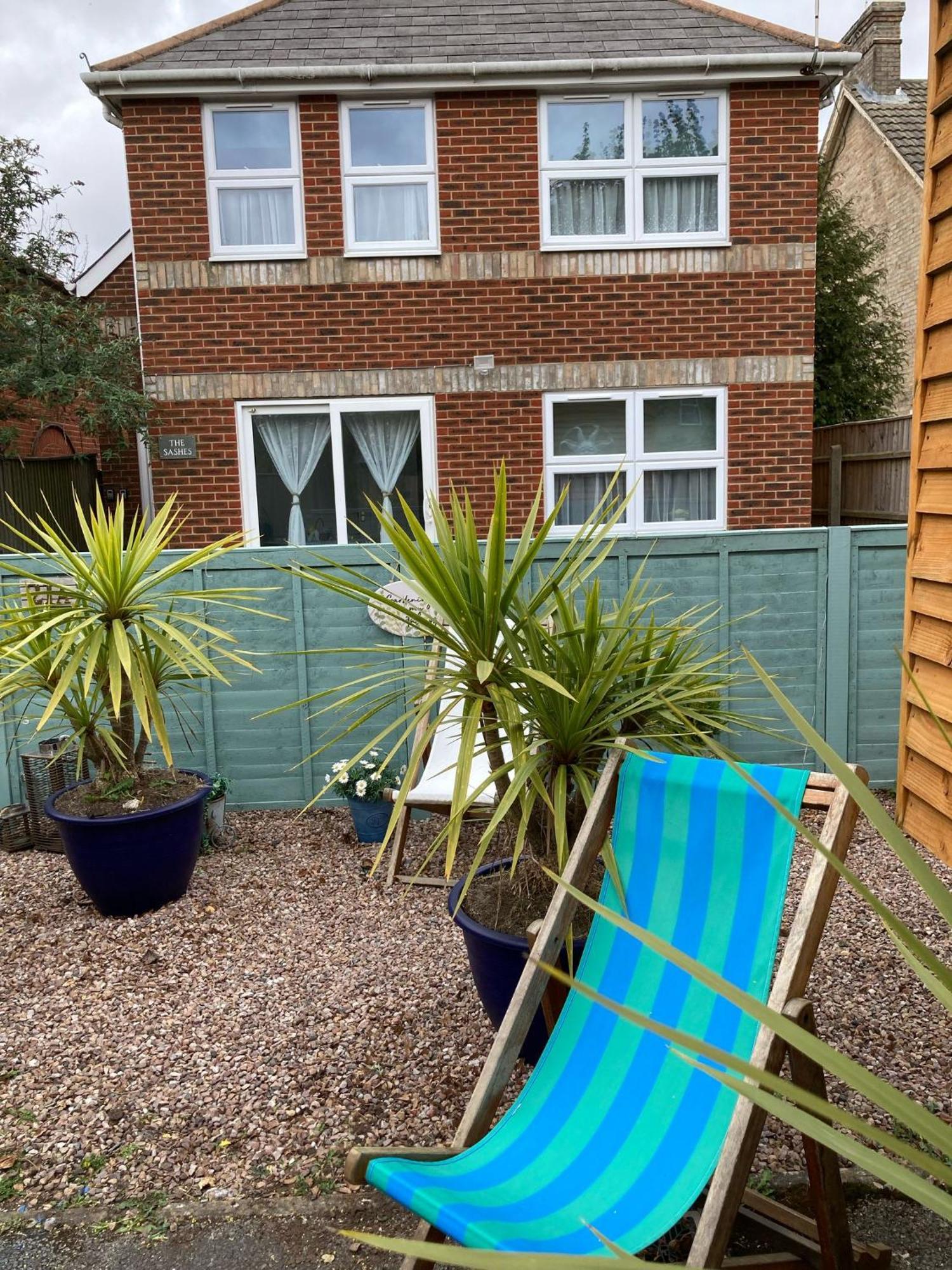 Apartment The Sashes: Cozy Near & Sandbanks