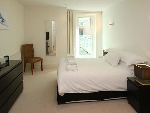Quay Holidays - Dolphin Quays Hotel Poole