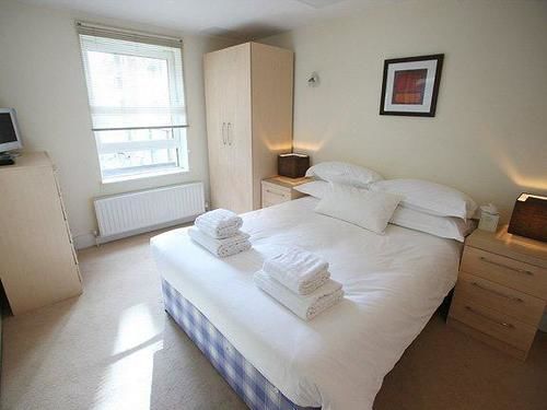 Quay Holidays - Dolphin Quays