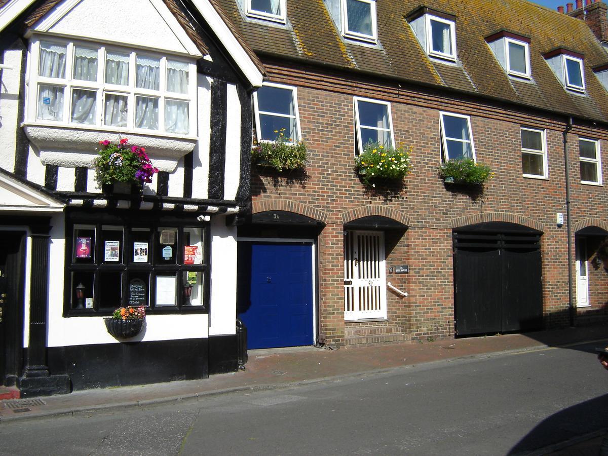 Quay House *